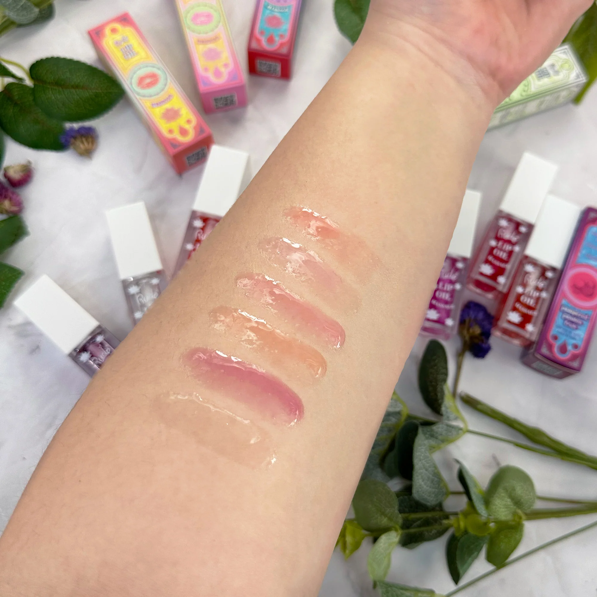 Lip Oil Massage - Image 16