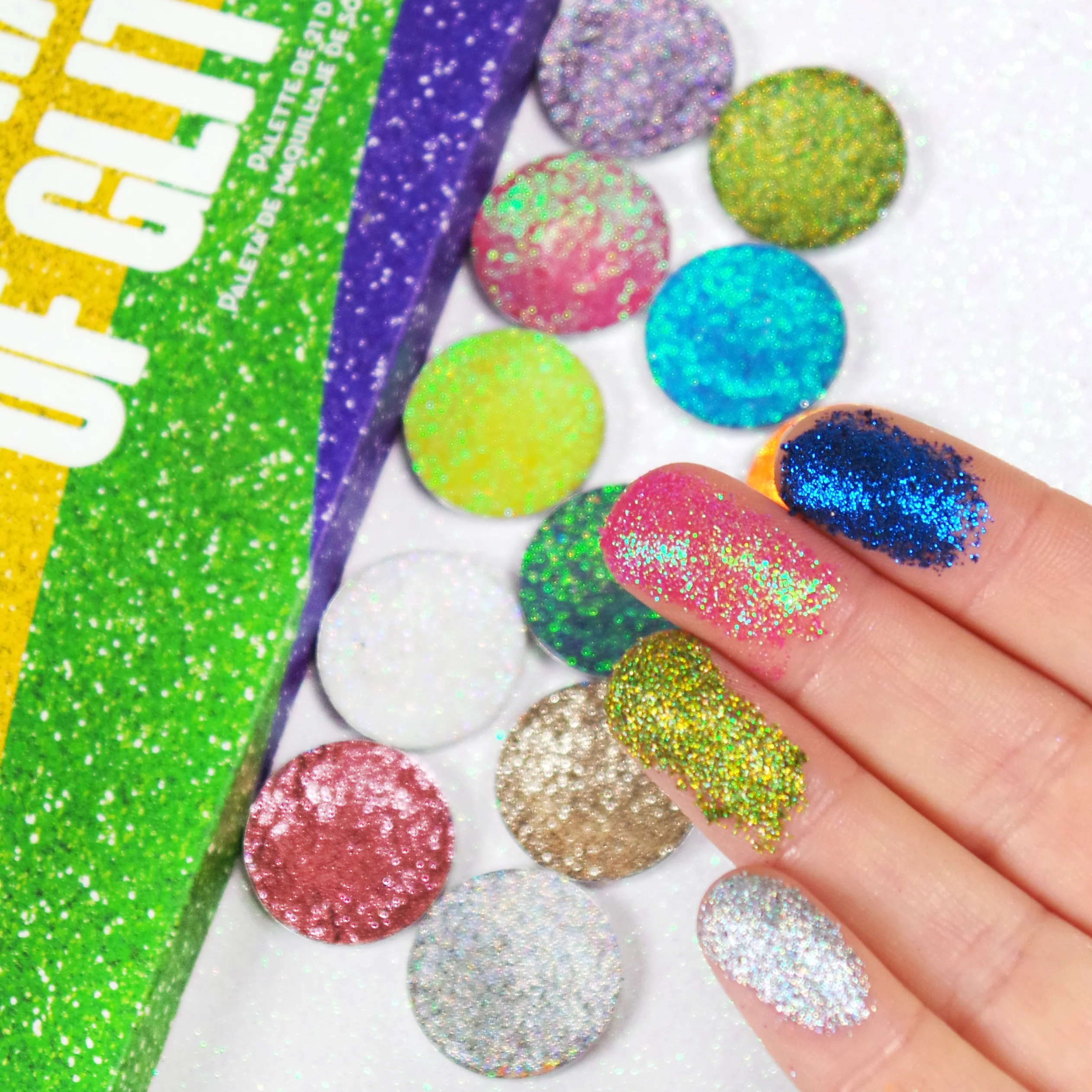 United Shades of Glitter -  21 Pressed Glitter Eyeshadow Palette - Image 7